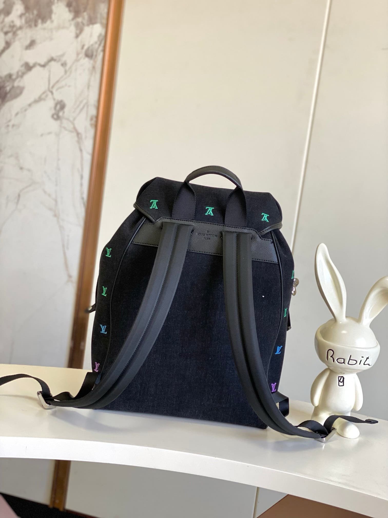 L0vis Vvtt0n M14135 Montsouris Backpack