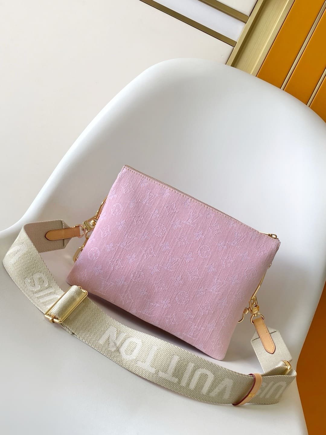 L0vis Vvtt0n M13313 Coussin PM