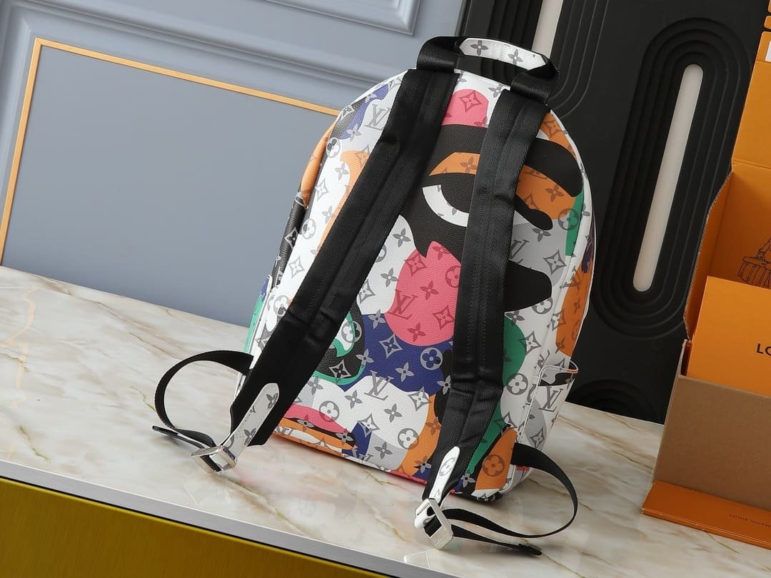 L0vis Vvtt0n Backpack PM M46680
