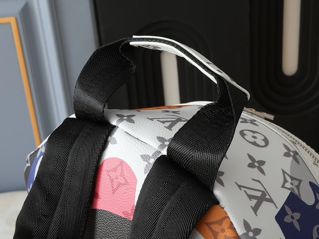 L0vis Vvtt0n Backpack PM M46680