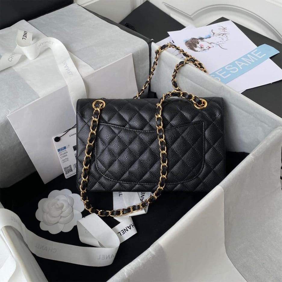 Ch**el SMALL CLASSIC HANDBAG Grained Calfskin & Gold Metal