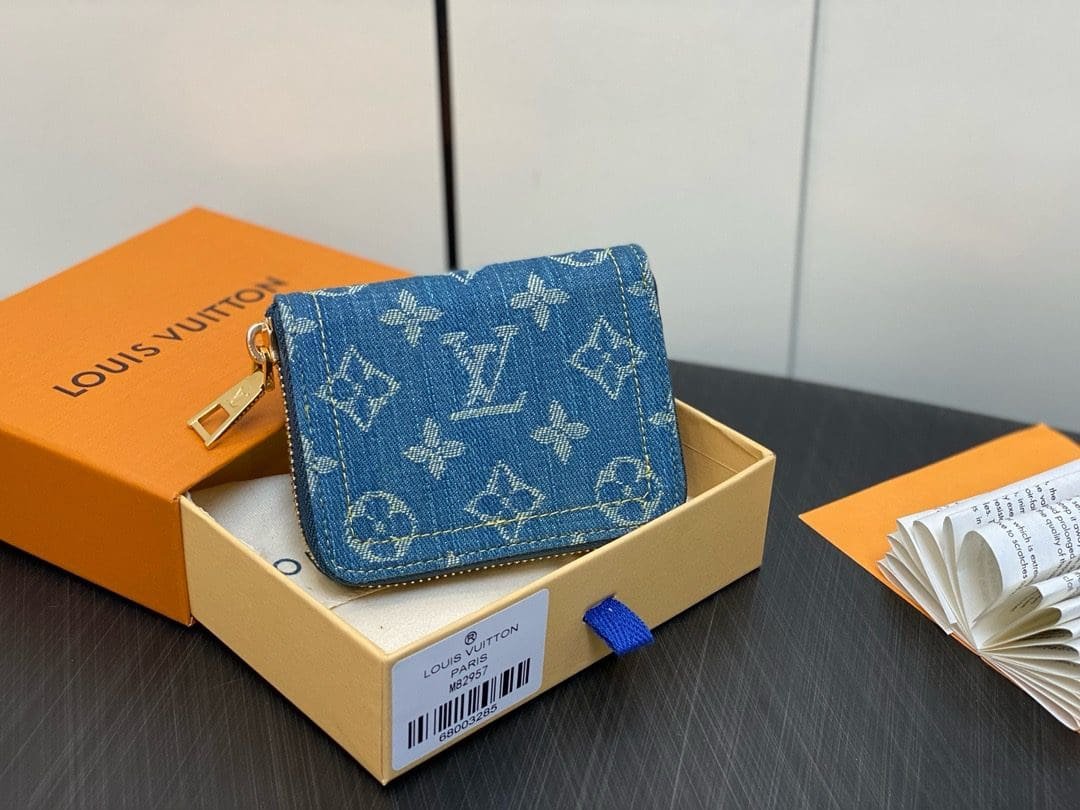 L0vis Vvtt0n M82957  Zippy Coin Purse