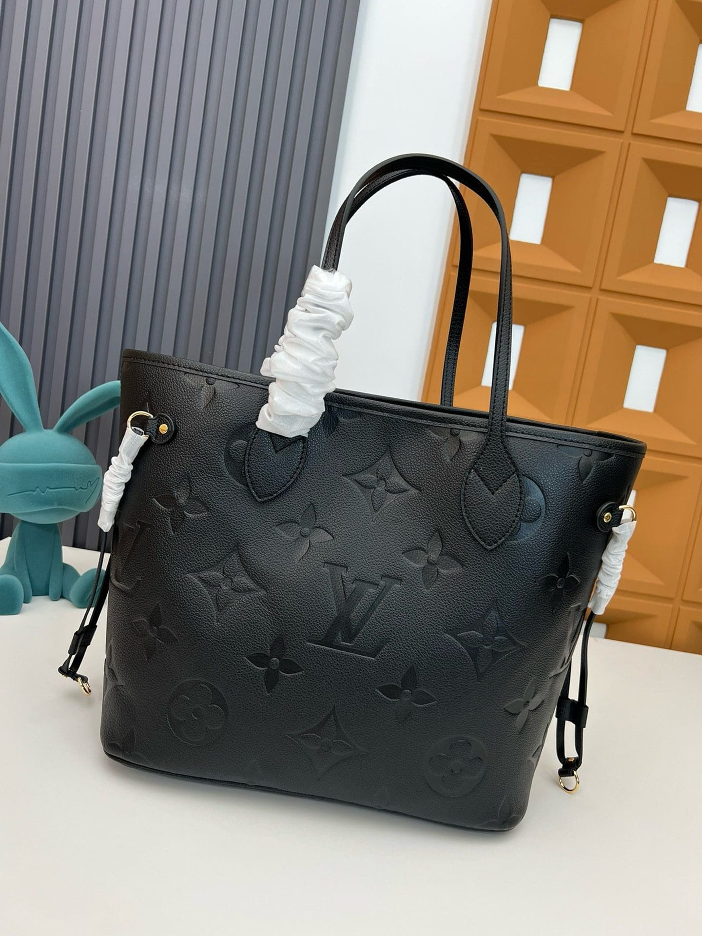 L0vis Vvtt0n NEVERFULL MM M45685