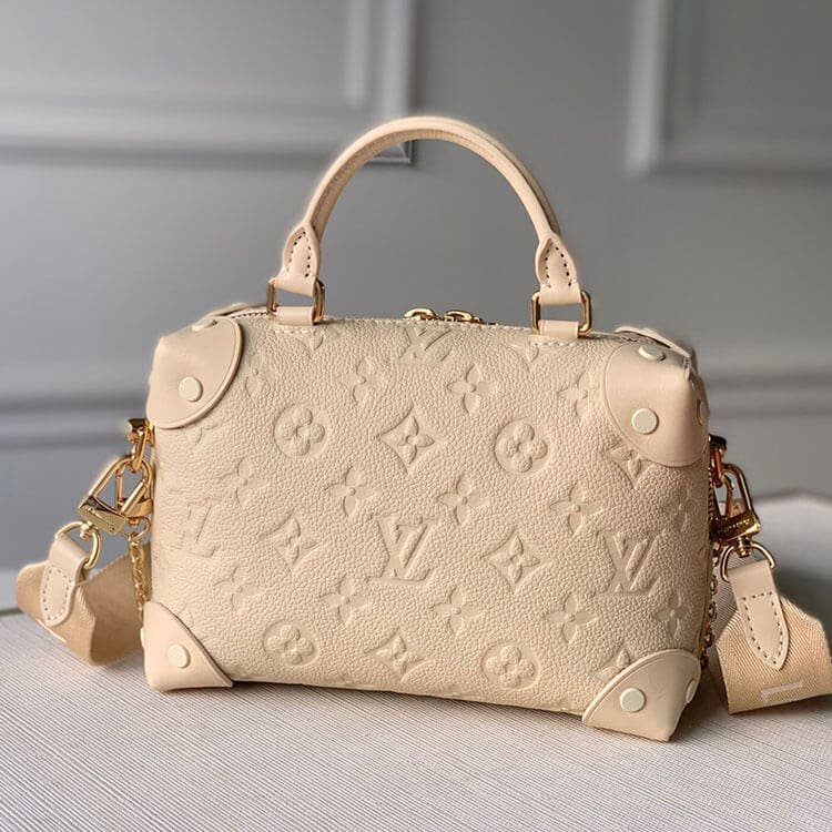 L0vis Vvtt0n Petite Malle Souple Handbag M45394