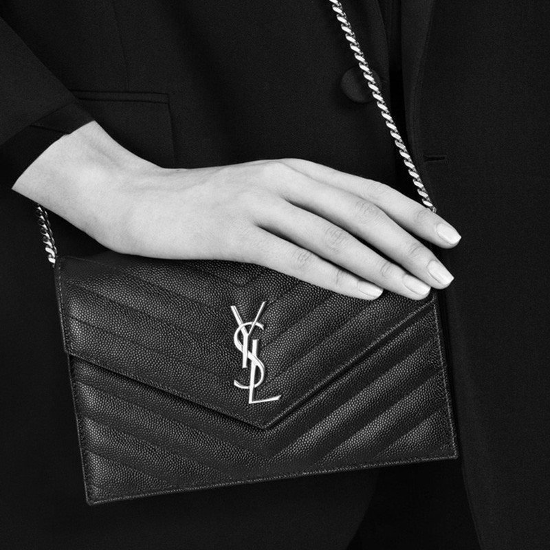 Sa1nt Lau*nt Envelope Chain Wallet In Grain De Poudre Embossed
