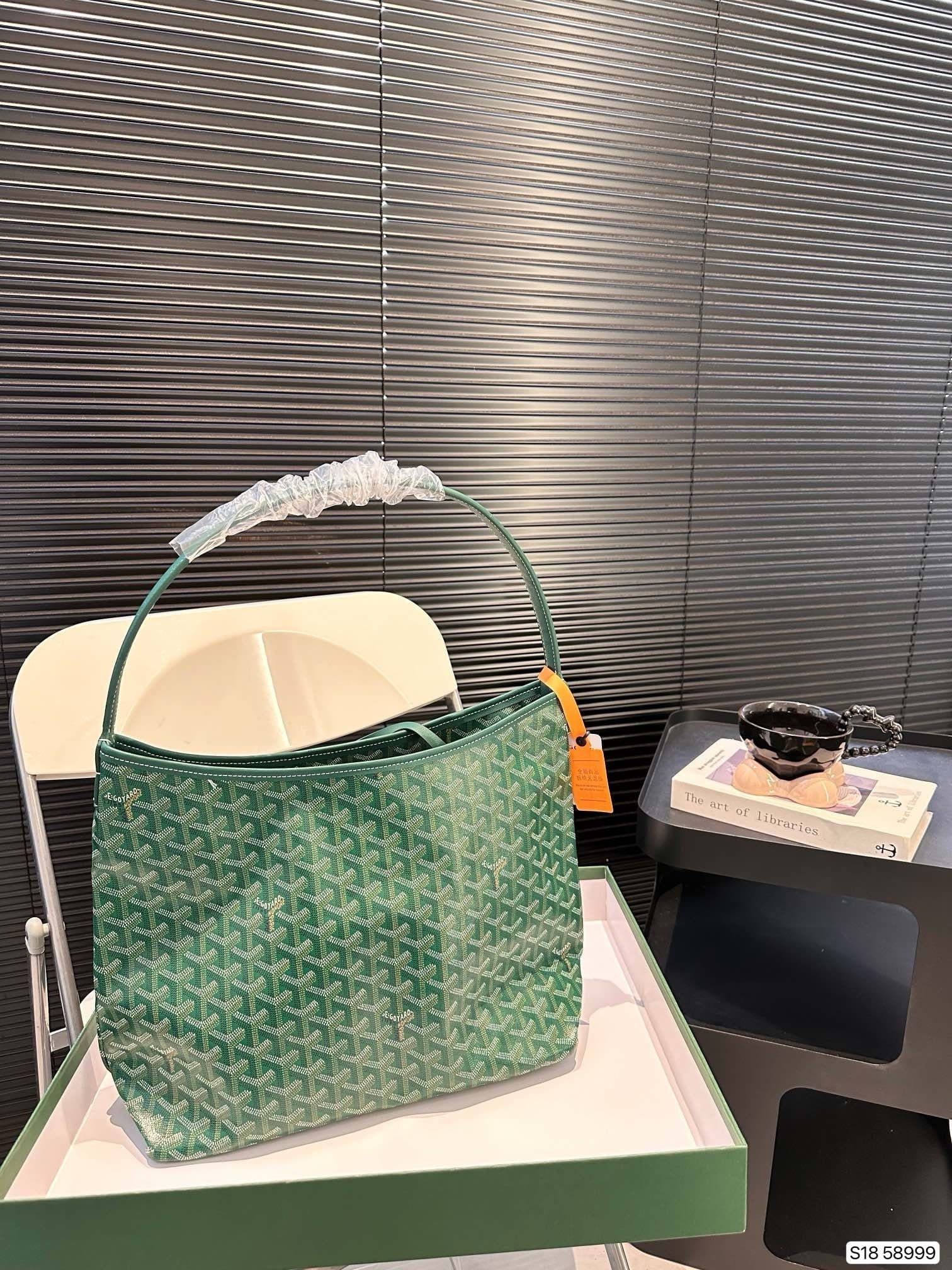 G09ard shopping bag