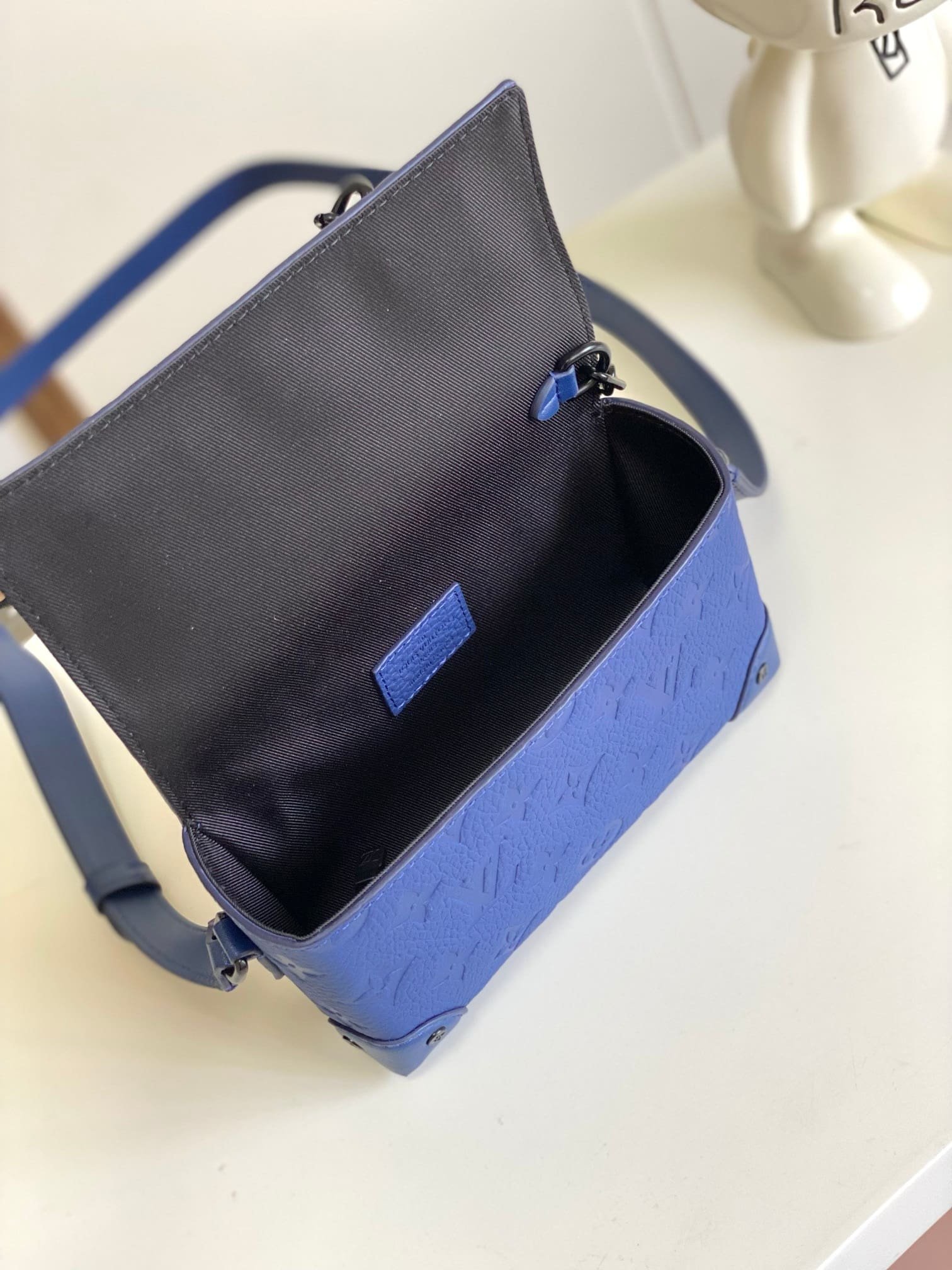 L0vis Vvtt0n M11522 Steamer Wearable Geldbörse