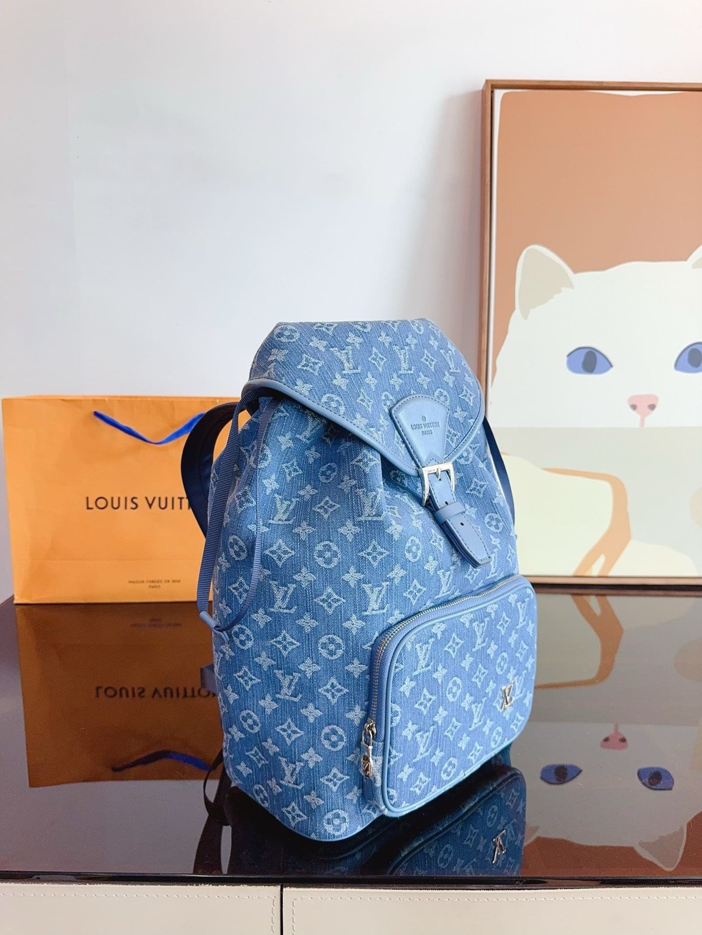 L0vis Vvtt0n Backpack