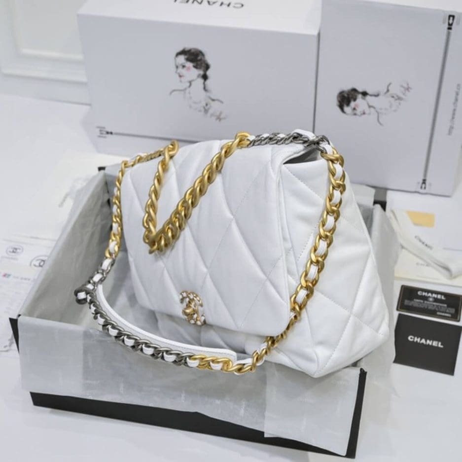 Ch**el 19 MAXI HANDBAG AS1162