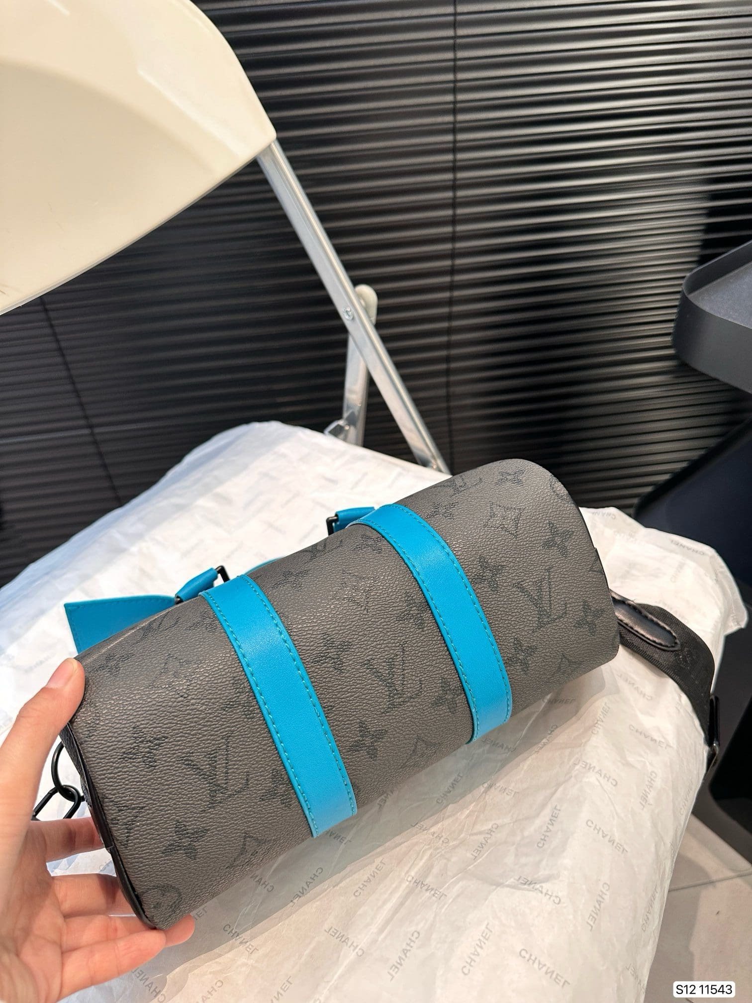 L0vis Vvtt0n M11645 Keepall Bandoulière 25