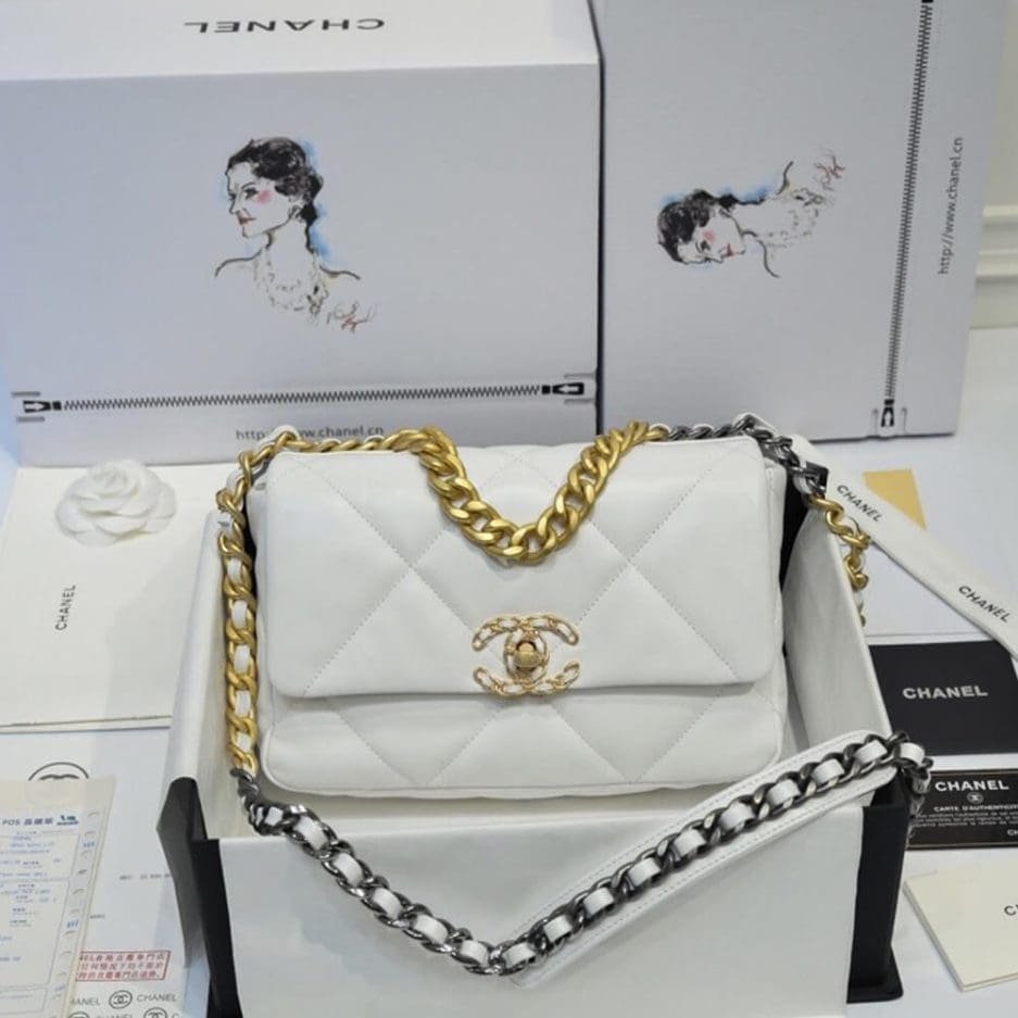 Ch**el 19 HANDBAG AS1160