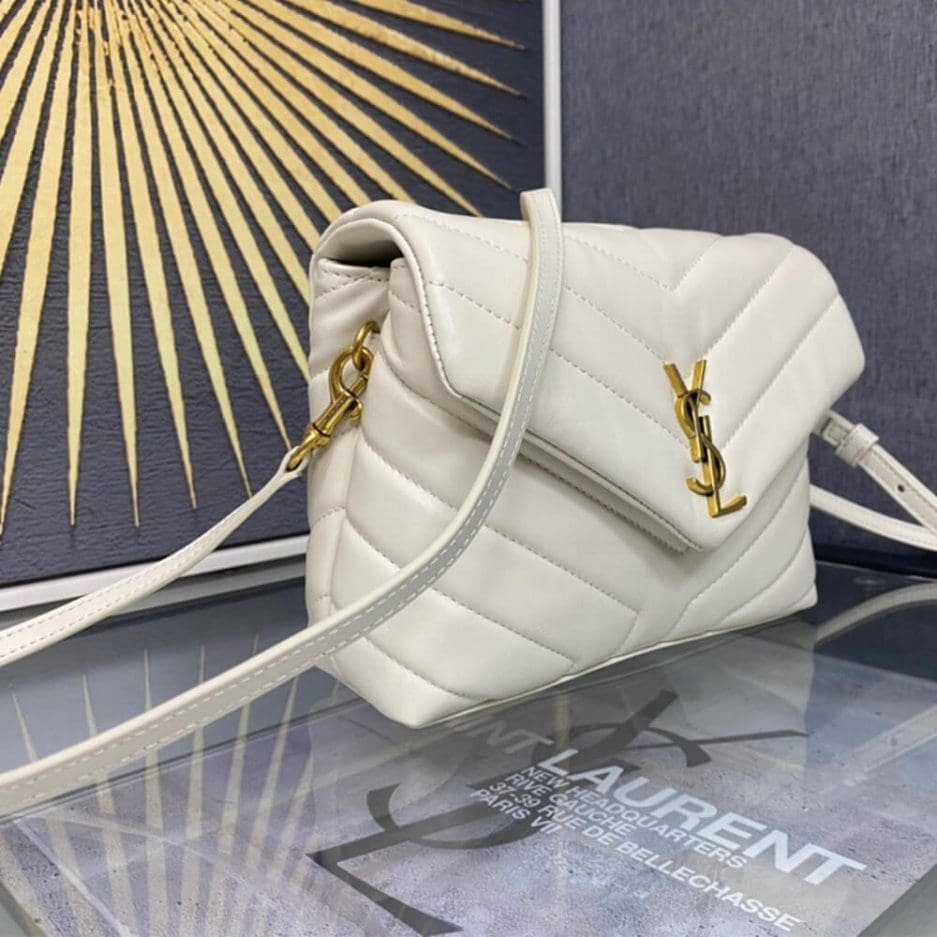 Sa1nt Lau*nt Y51 Toy Loulou Bag