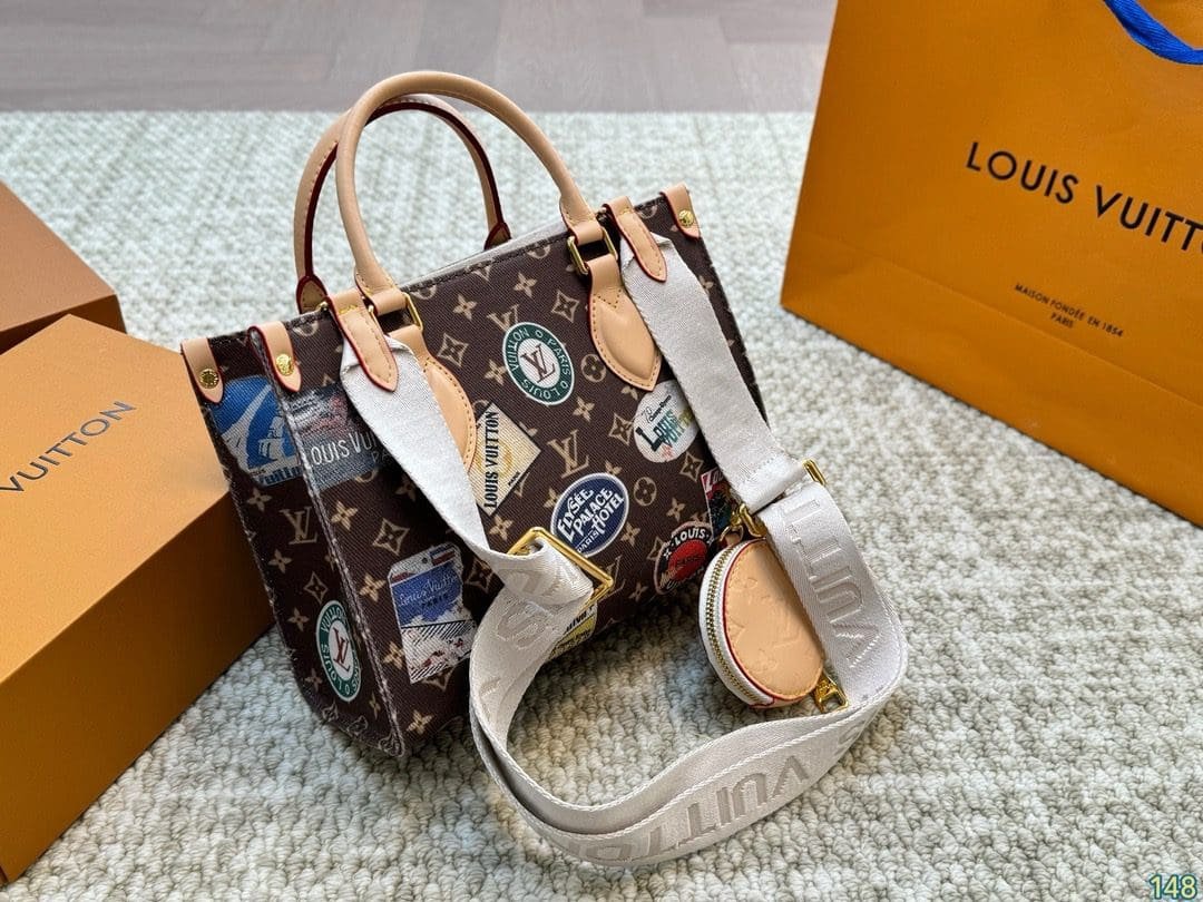 L0vis Vvtt0n Jungle Mom bag onthego