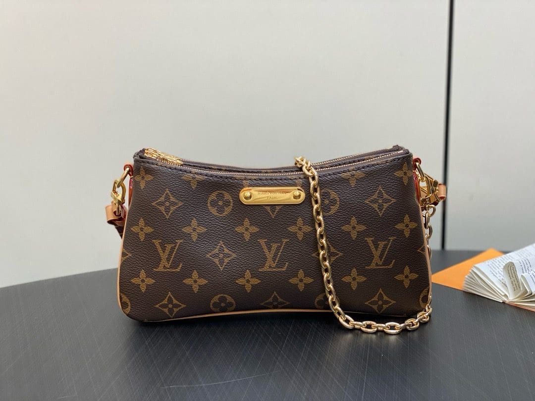 L0vis Vvtt0n M83008 Liv Pochette