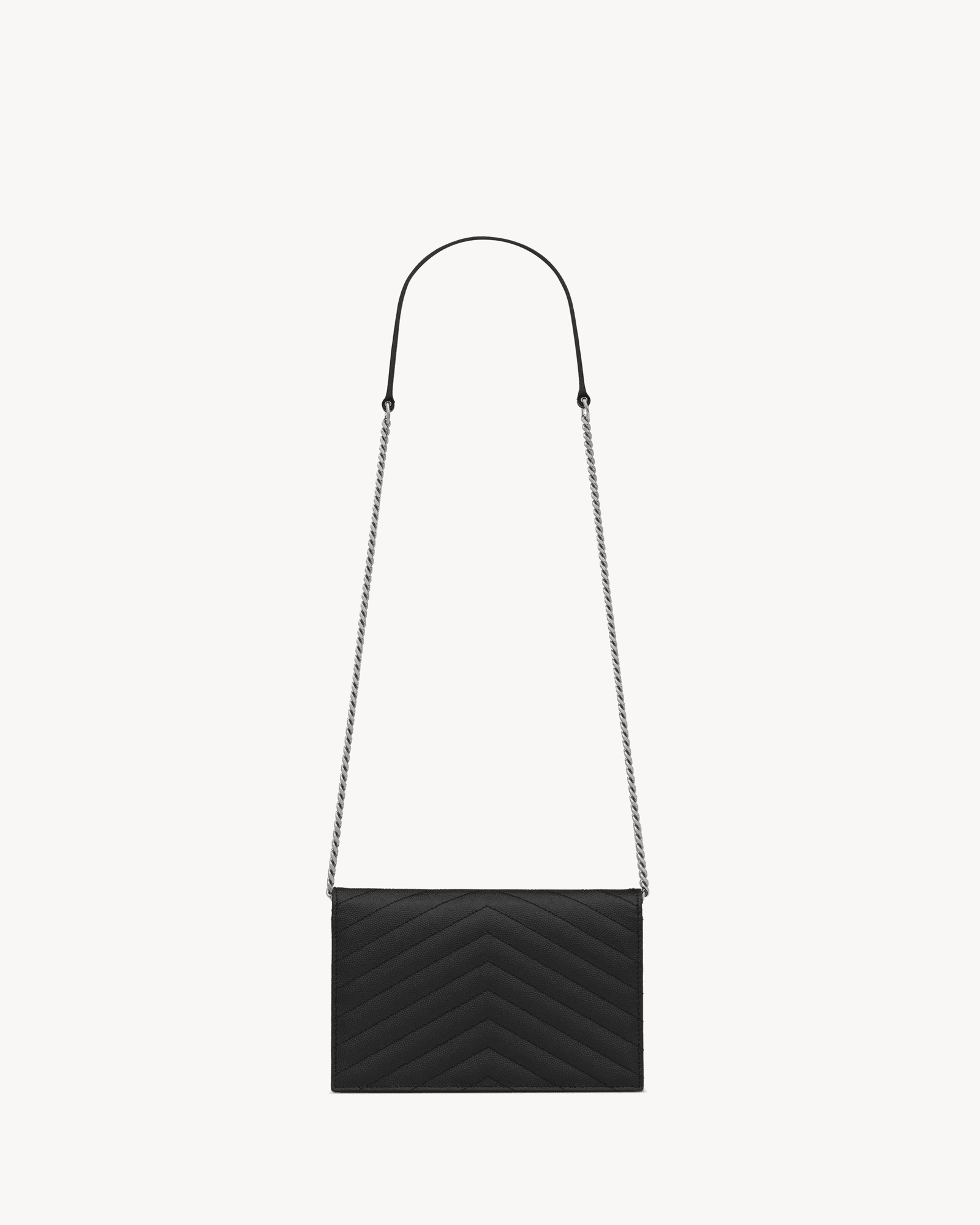 Sa1nt Lau*nt CASSANDRE ENVELOPE CHAIN WALLET IN GRAIN DE POUDRE LEATHER