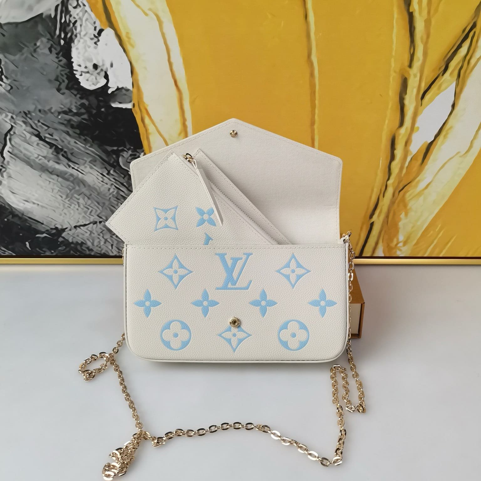 L0vis Vvtt0n M83025 Félicie Pochette