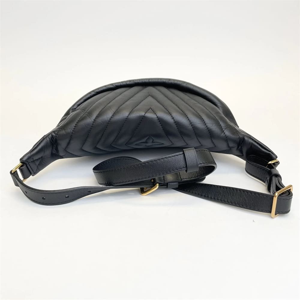 L0vis Vvtt0n Wave Bumbag M53750