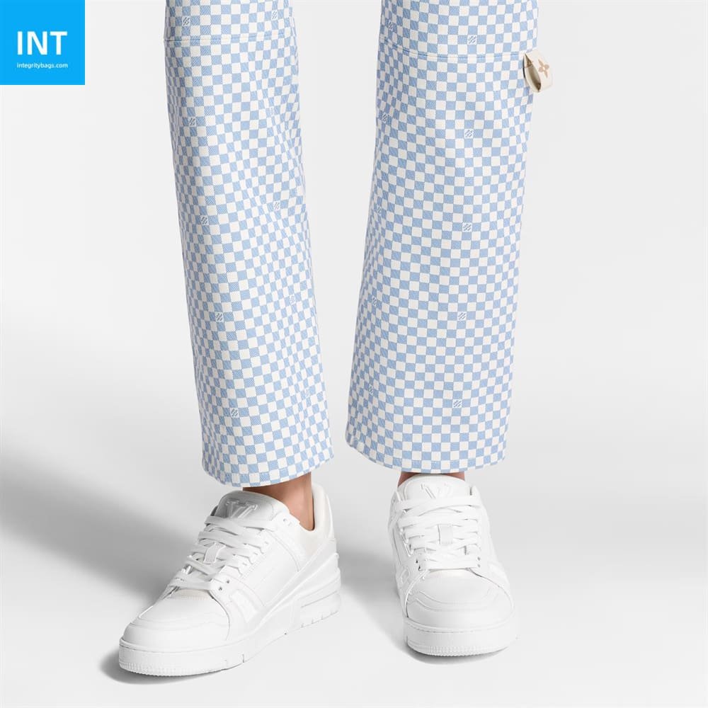 L0vis Vvtt0n 1AC29Q LV Trainer Sneaker