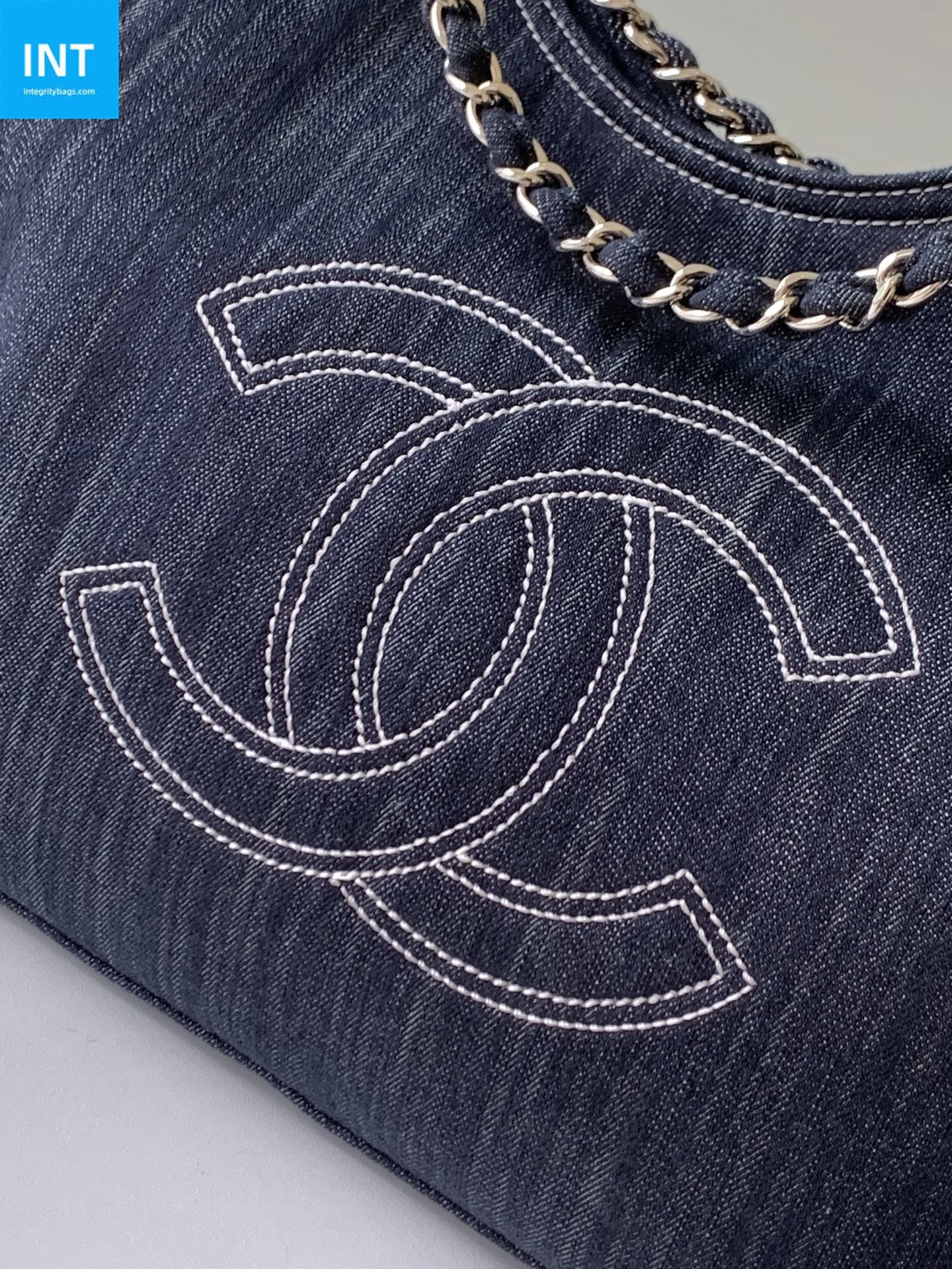 Ch**el 25 Tote Bag Navy Blue 48cm Denim Leather
