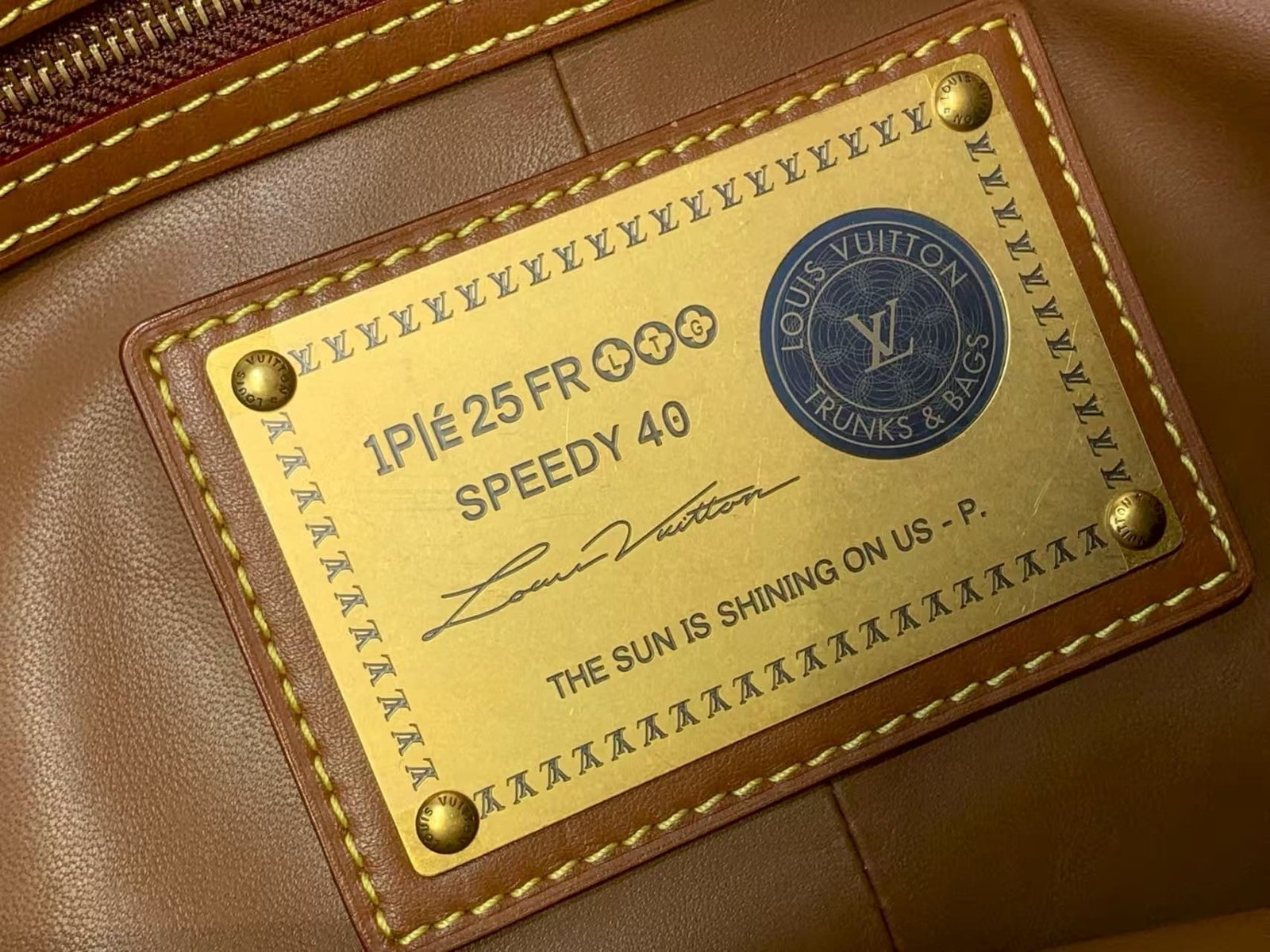 L0vis Vvtt0n M15244 Speedy P9 Bandoulière 40