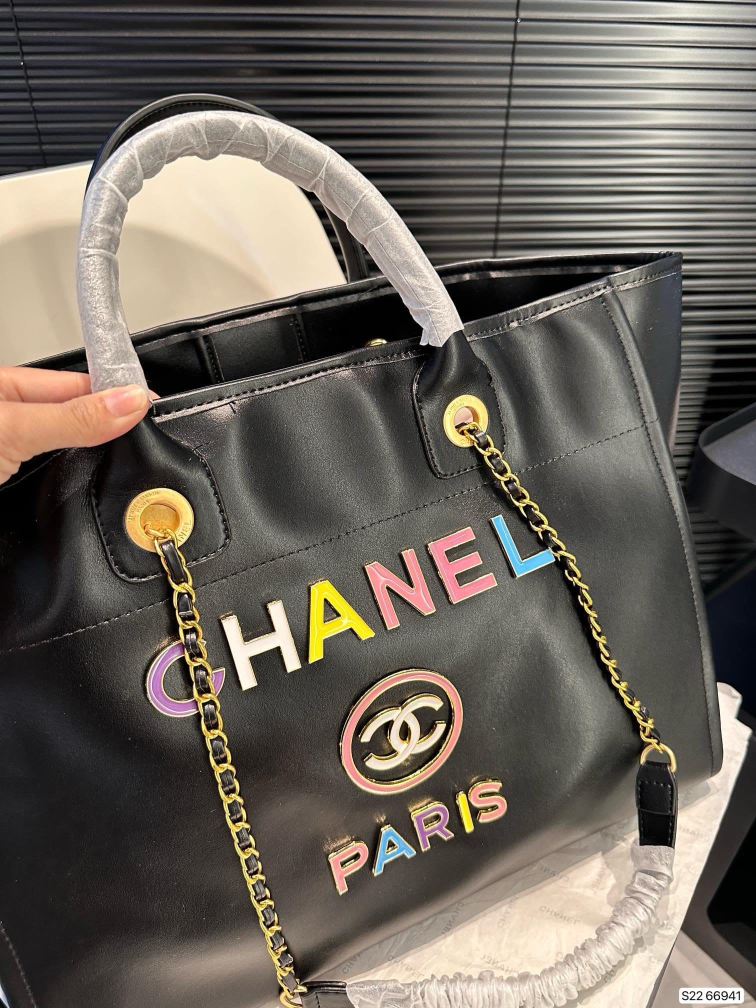 Ch**el  Shopping Bag