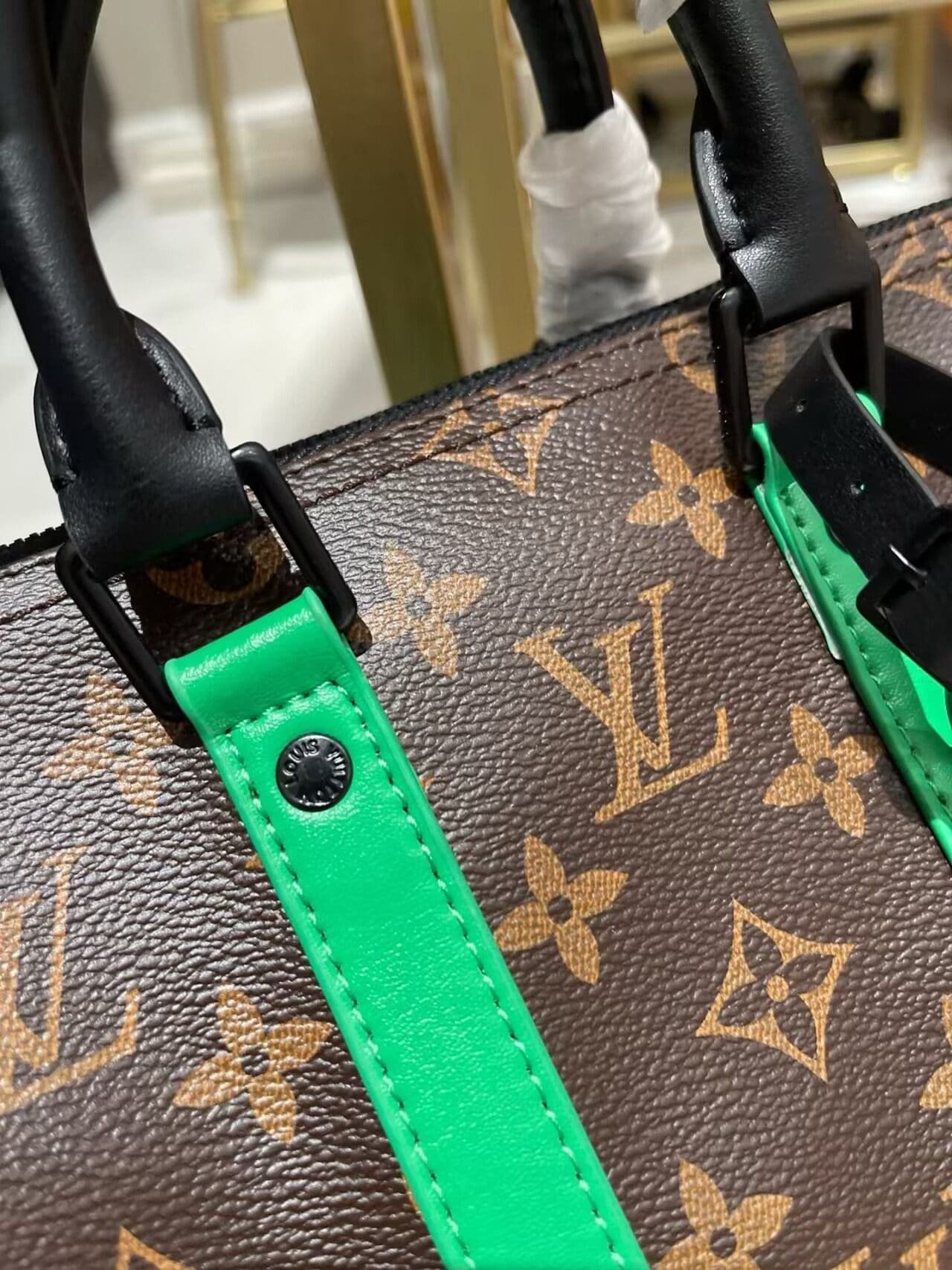 L0vis Vvtt0n Keepall Bandouliere 25