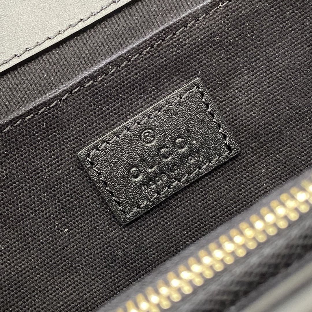 Gvc*1 GO SMALL SHOULDER BAG