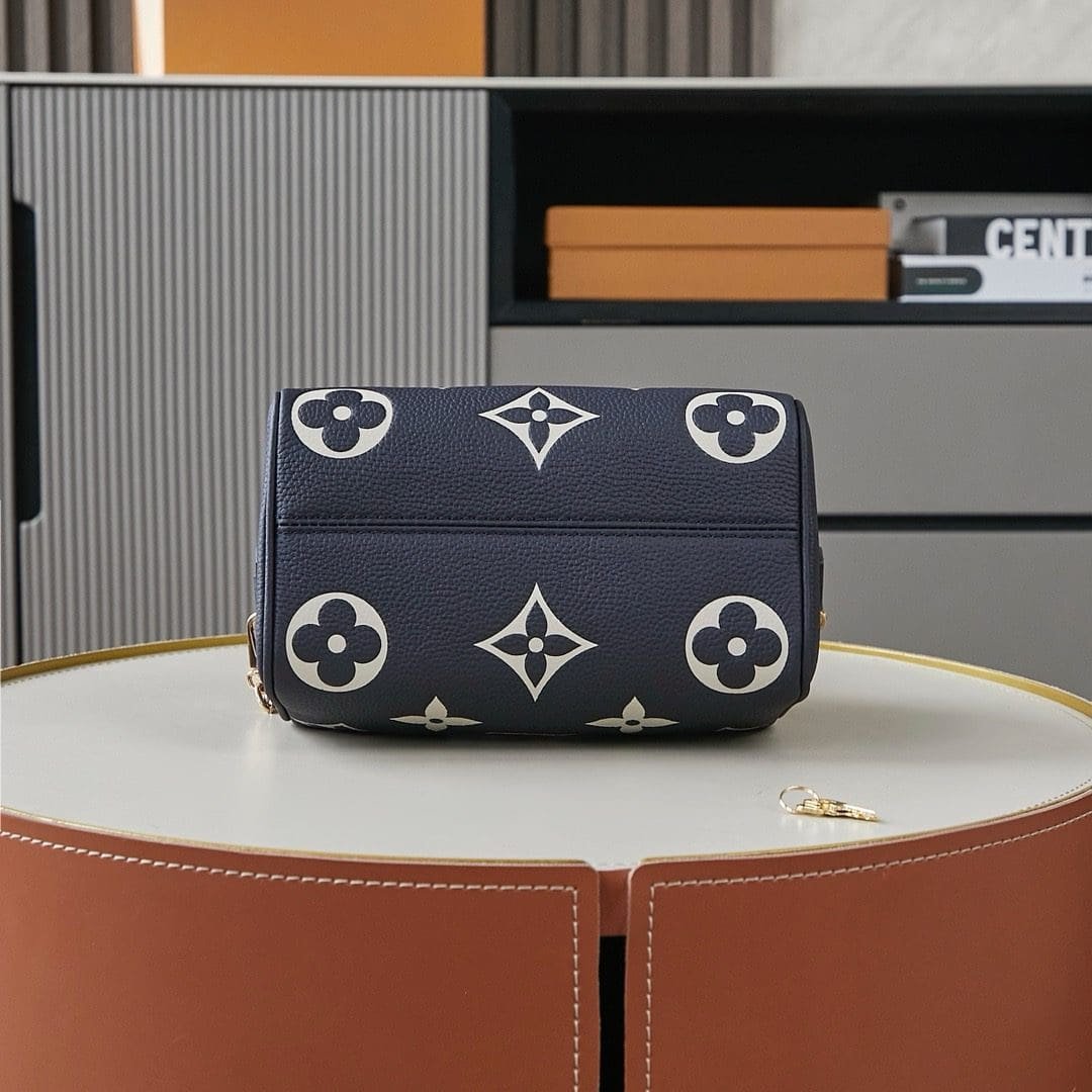 L0vis Vvtt0n M47048 Speedy Bandoulière 20