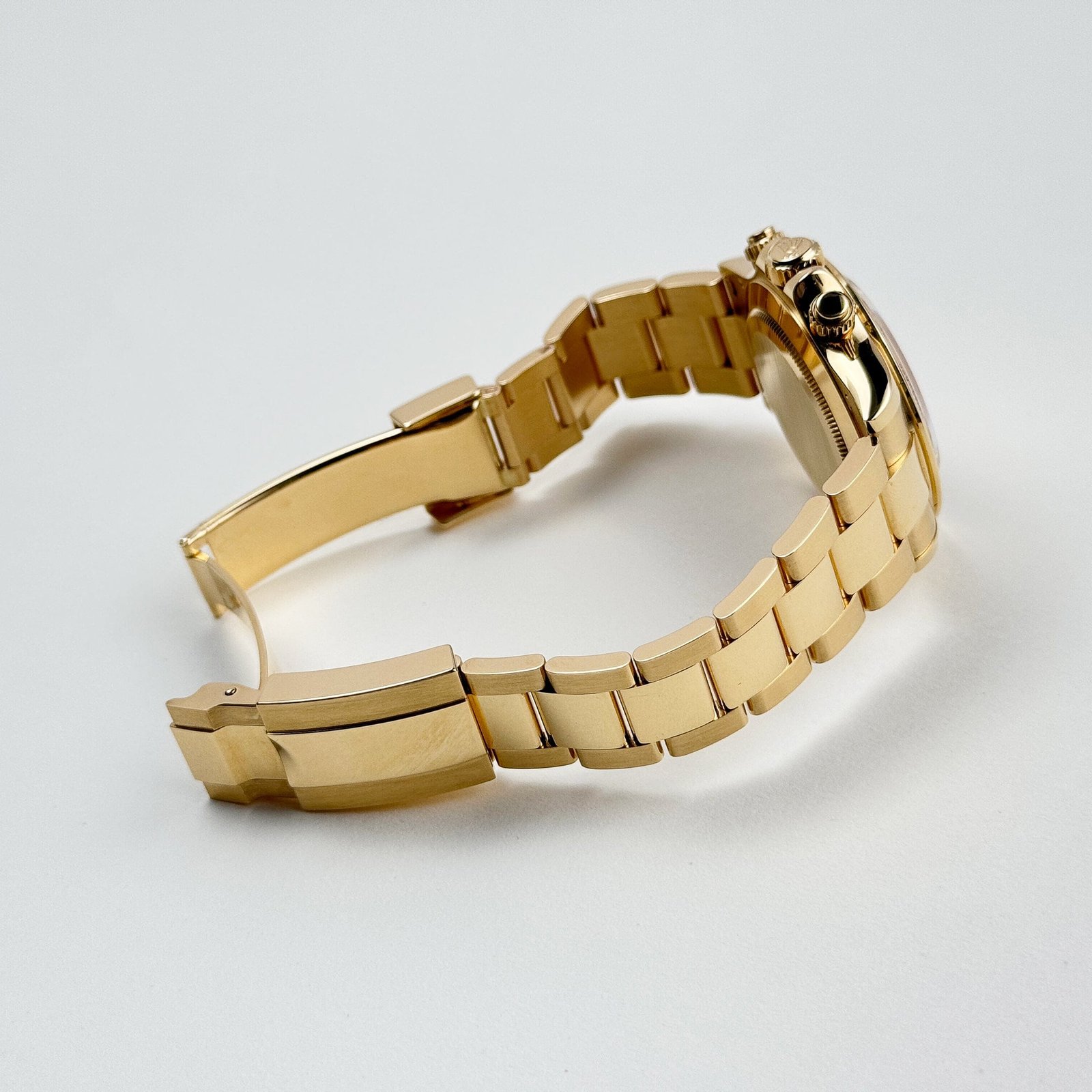 R01ex Daytona 116508 Yellow Gold Champagne Dial (2022)