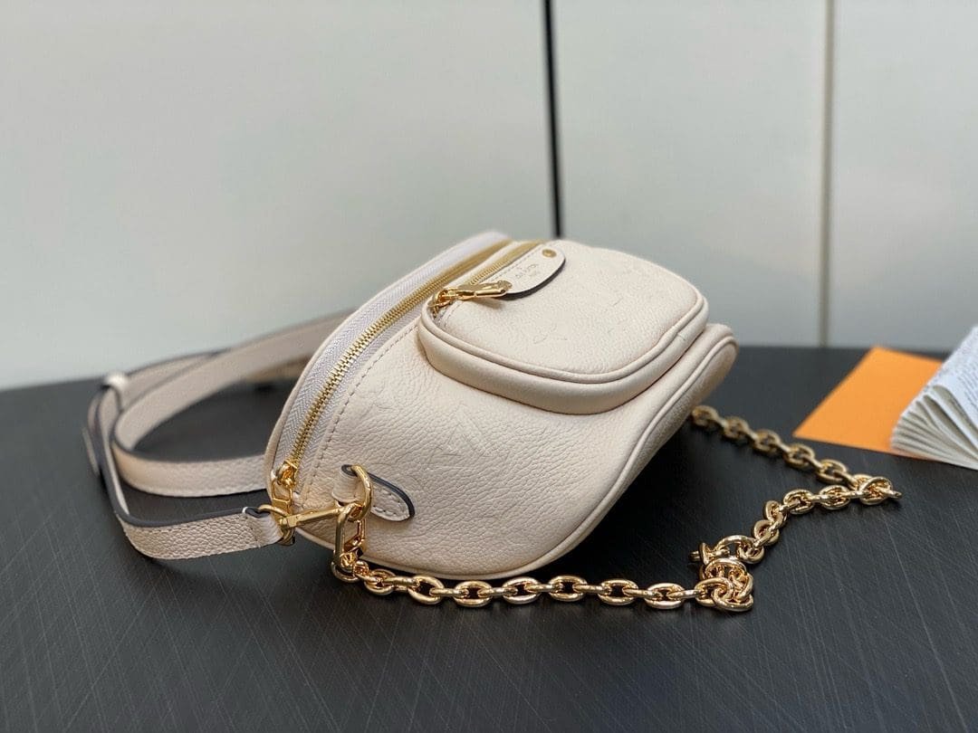 L0vis Vvtt0n M83275 Mini Bumbag