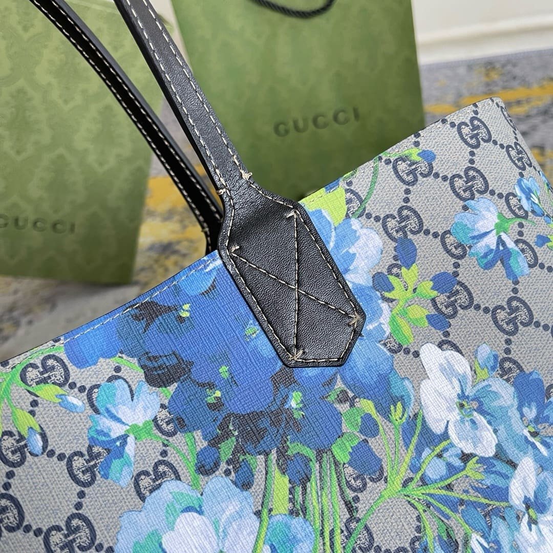 Gvc*1 Svp*me Monogram Blooms Medium Reversible Tote Beige Blue Navy