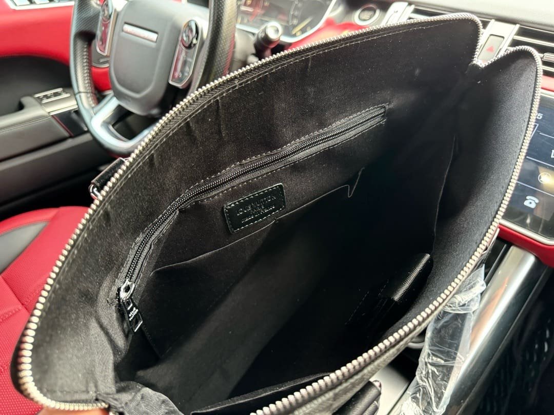 L0vis Vvtt0n briefcase