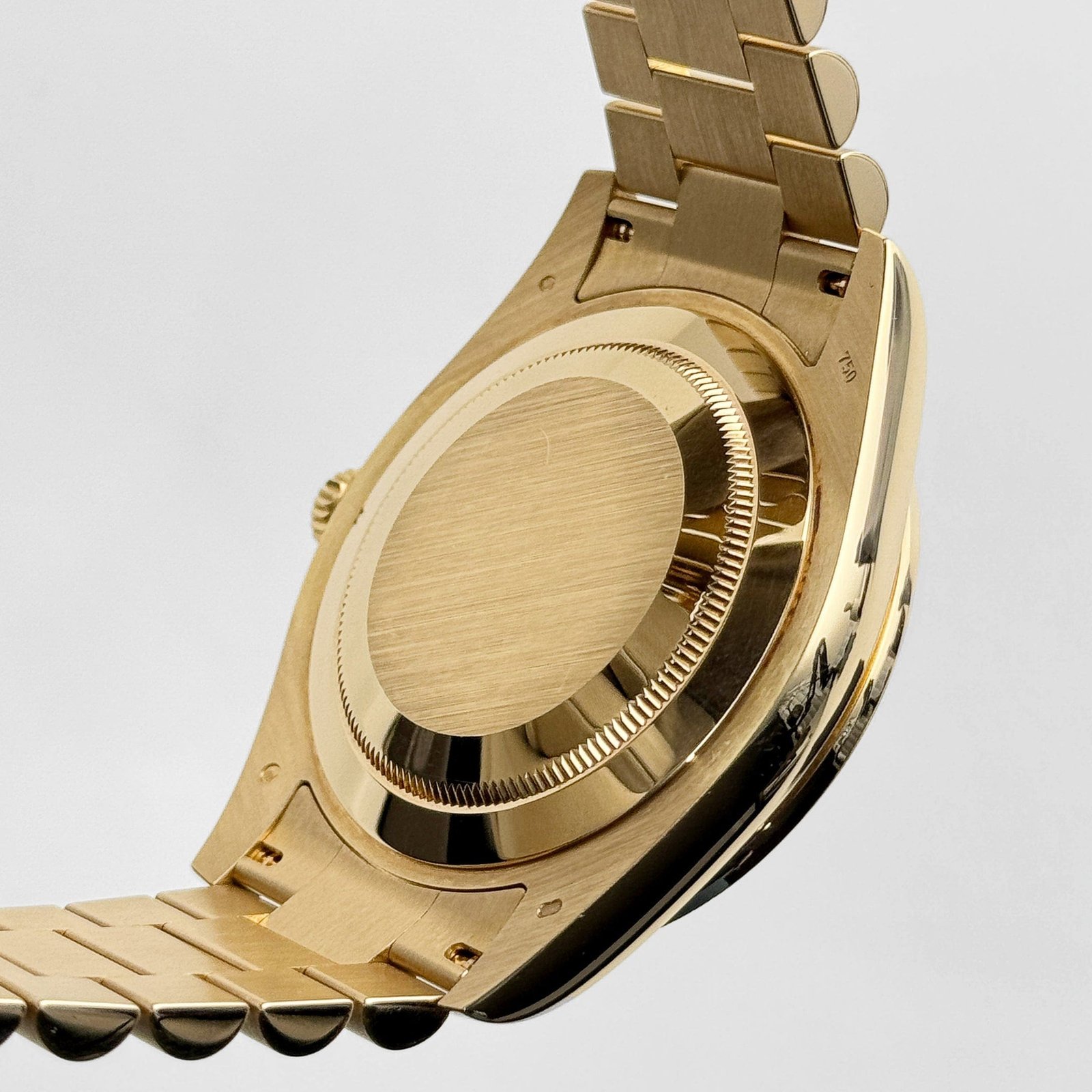 R01ex Day-Date II 218398 Yellow Gold Champagne Dial D1am0nd Bezel