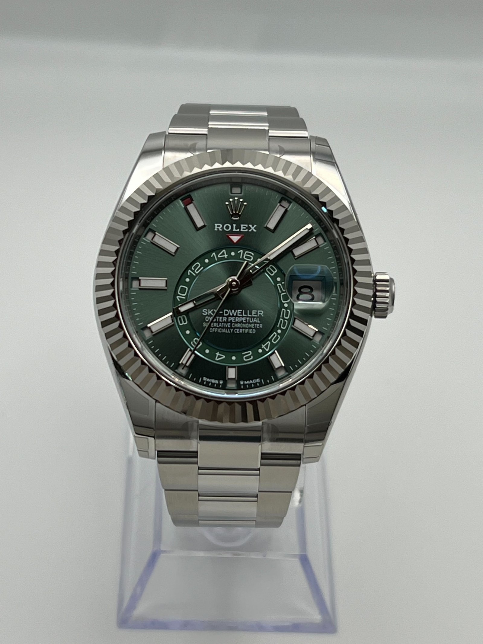 R01ex Sky-Dweller 336934 Stainless Steel Green Dial (2024)