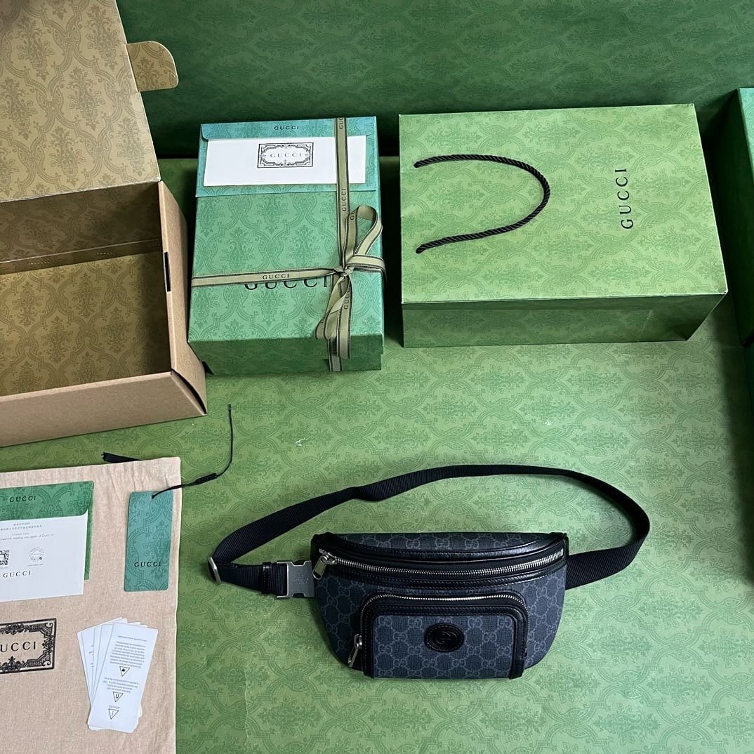 Gvc*1 BELT BAG WITH INTERLOCKING G