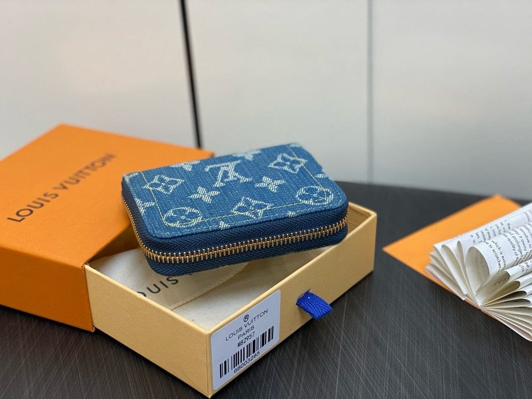 L0vis Vvtt0n M82957  Zippy Coin Purse