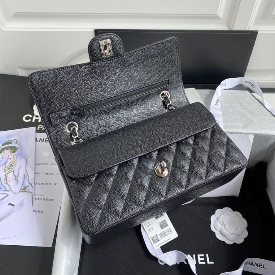 Ch**el CLASSIC HANDBAG Grained Calfskin & Silver Metal